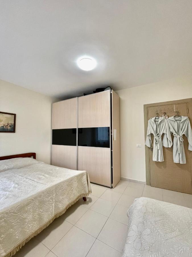 Brand New Apartament Durres Bagian luar foto