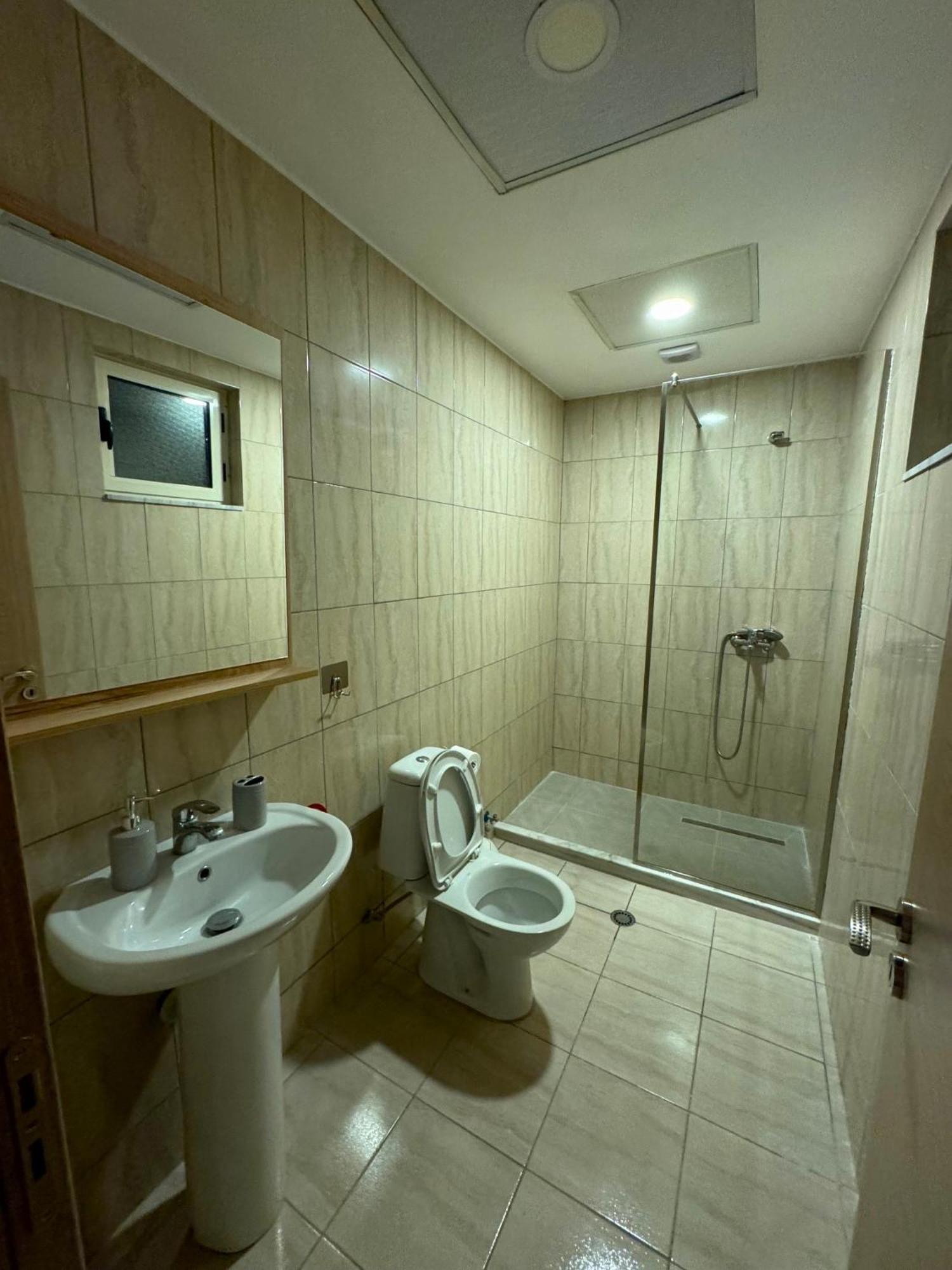 Brand New Apartament Durres Bagian luar foto