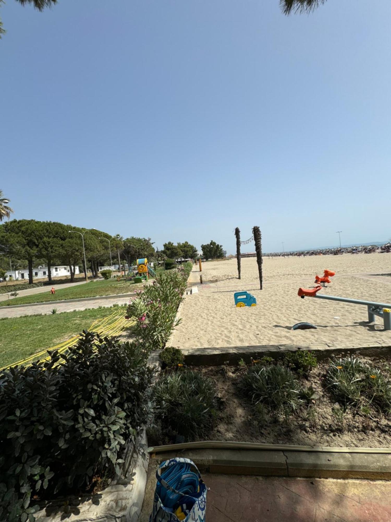 Brand New Apartament Durres Bagian luar foto